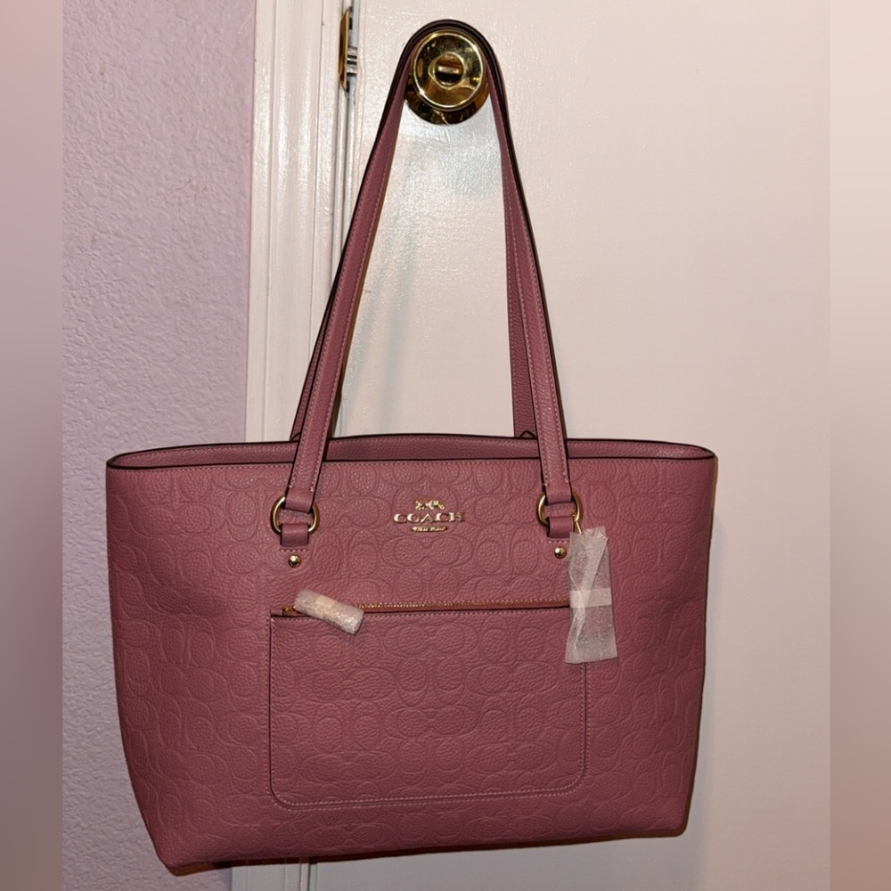 Station Tote Bag in signature leather - Picture 4 of 11